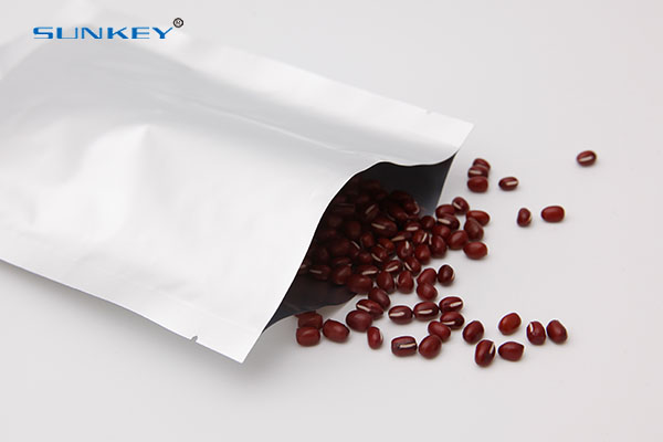 Material and daily application of blank aluminum foil bag